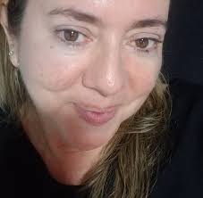 <em>Isabela Castro</em>